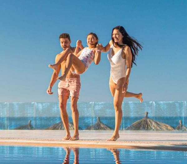 Book in advance and save more!  Krystal® Cancún Book in advance and save more!  Krystal® Cancún